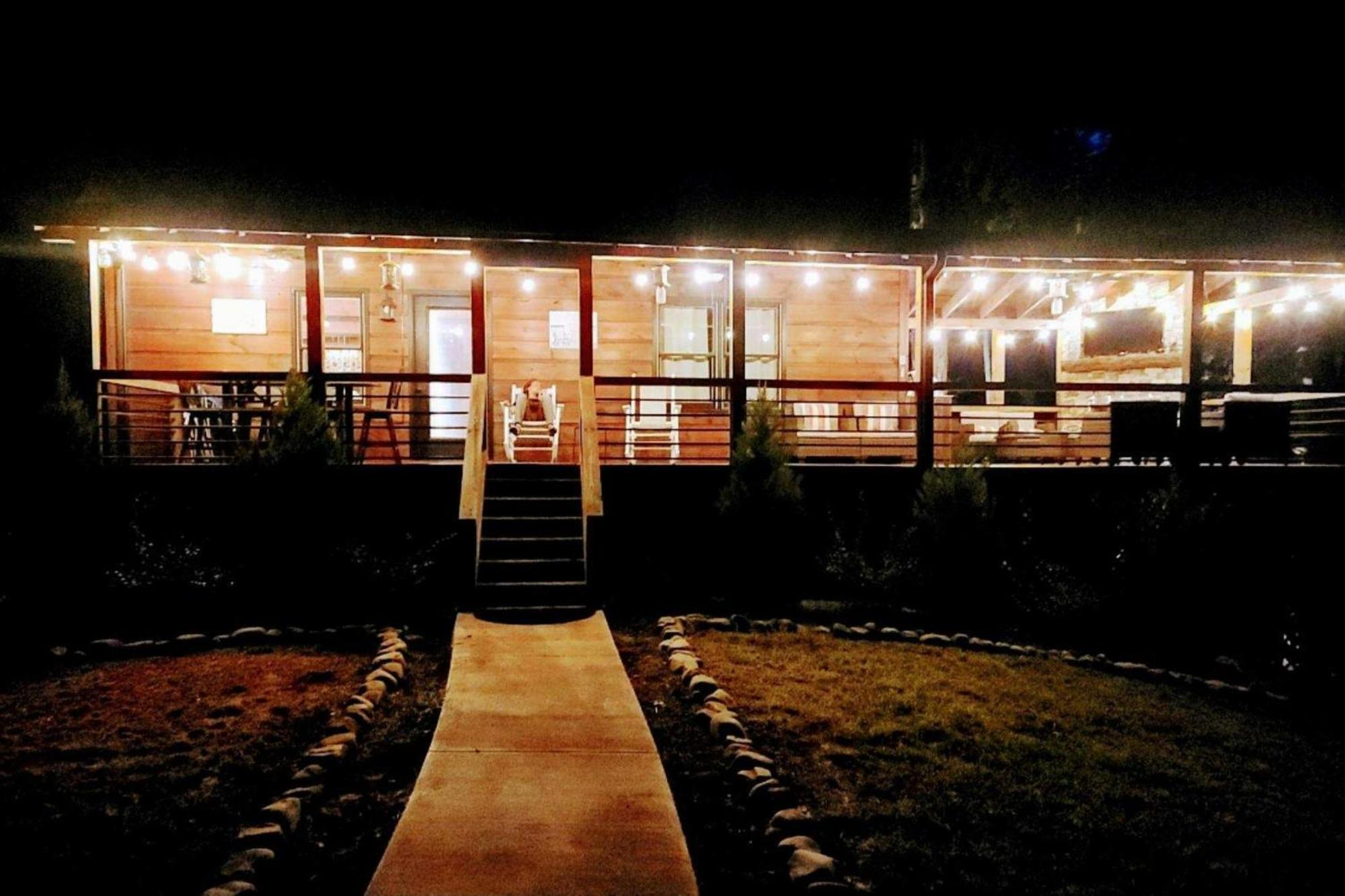 Adore The Smores Rustic Mountain Charm Outdoor Spaces And A Cozy Hot Tub Blue Ridge Esterno foto