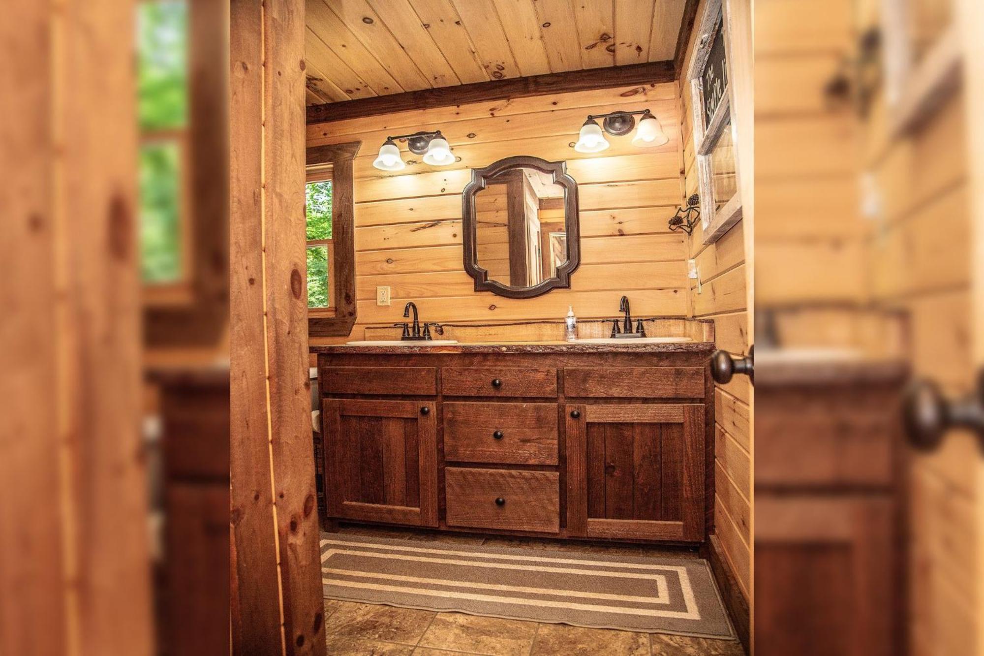 Adore The Smores Rustic Mountain Charm Outdoor Spaces And A Cozy Hot Tub Blue Ridge Esterno foto