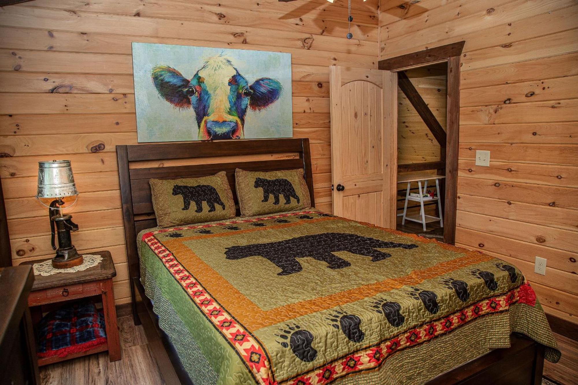 Adore The Smores Rustic Mountain Charm Outdoor Spaces And A Cozy Hot Tub Blue Ridge Esterno foto